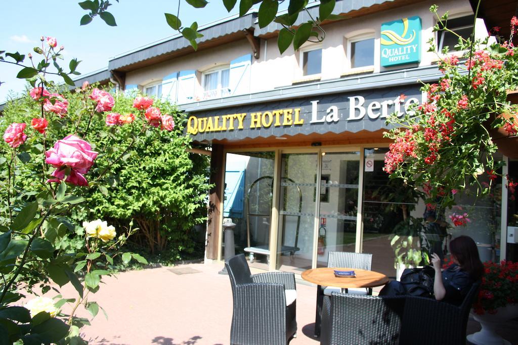 La Berteliere, The Originals Relais Hotel Saint-Martin-du-Vivier Kültér fotó